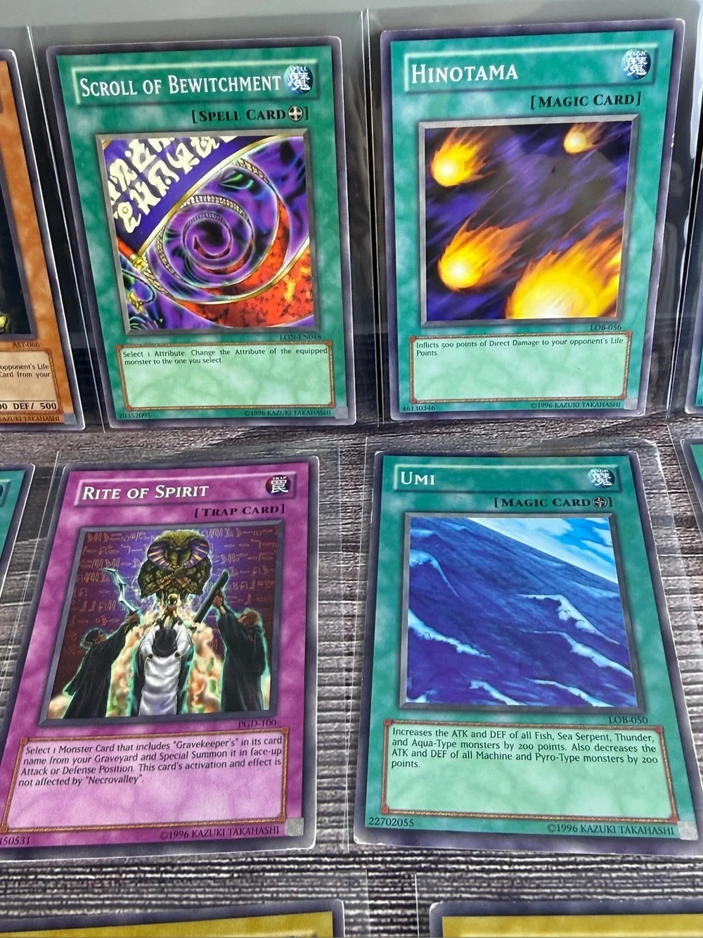 Yu-Gi-Oh Vintage Lot (20 Cards) –Umi, Yami, Reinforcements, Spells/Monsters Mix